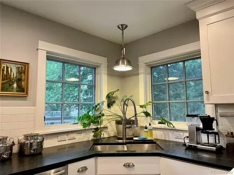 2375 Locust St, Denver, CO 80207 photo 13