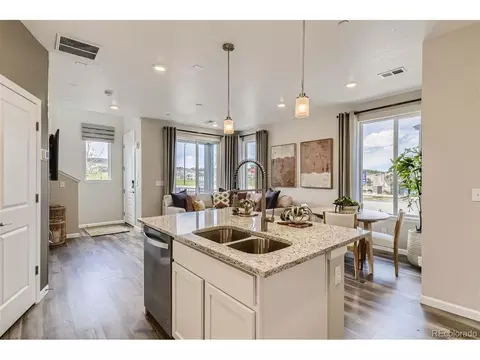 414 Millwall Cir, Castle Pines, CO 80108 photo 11