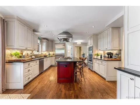 3200 E Flora Pl, Denver, CO 80210 photo 3