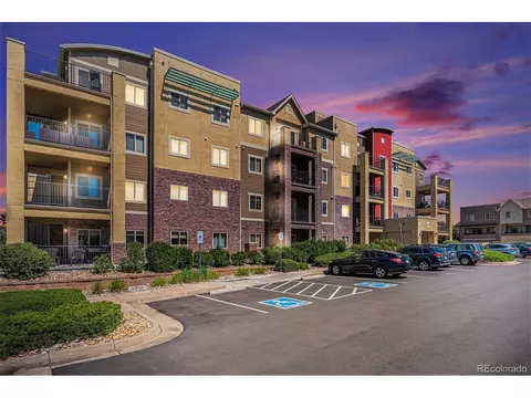 1044 Rockhurst Dr #207, Highlands Ranch, CO 80129