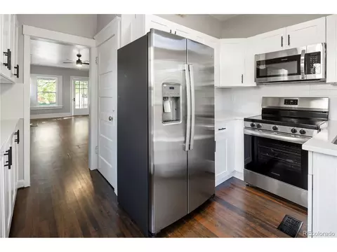 3023 E 10th Ave, Denver, CO 80206 photo 9