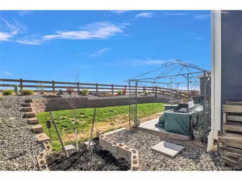 Exterior - 45824 Silverdrop Ave, Bennett, CO 80102 photo 7 of 11