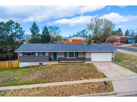 2122 Sussex Ln, Colorado Springs, CO 80909