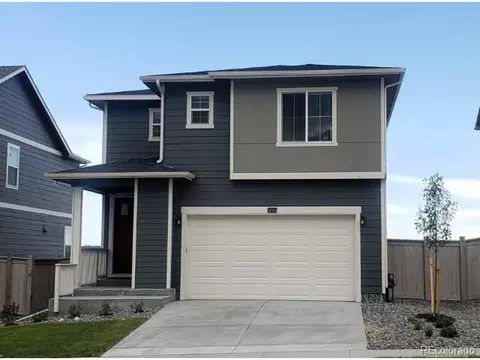 819 Crest St, Lochbuie, CO 80603
