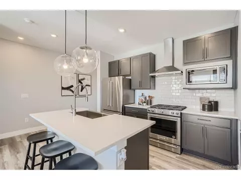 334 N Geneva St, Aurora, CO 80010