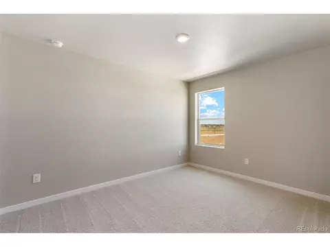 Bedroom - 48299 Shetland Dr, Bennett, CO 80102 photo 5 of 5