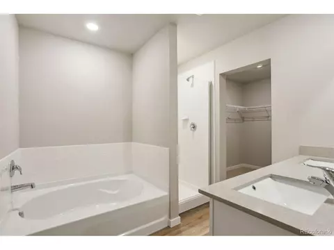 Bath - 48299 Shetland Dr, Bennett, CO 80102 photo 1 of 2