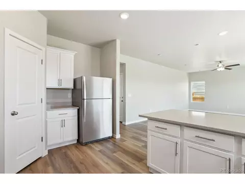 Kitchen - 48299 Shetland Dr, Bennett, CO 80102 photo 3 of 3