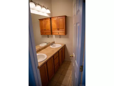 Bath - Undisclosed, Aurora, CO 80016 photo 2 of 6