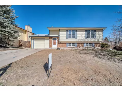1201 S Argonne Cir, Aurora, CO 80017