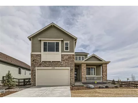5709 Wayfarer Cir, Longmont, CO 80504