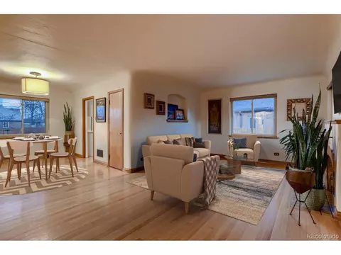 2810 Eudora St, Denver, CO 80207 photo 6
