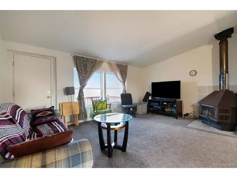 7337 Schumaker Rd, Bennett, CO 80102 photo 9