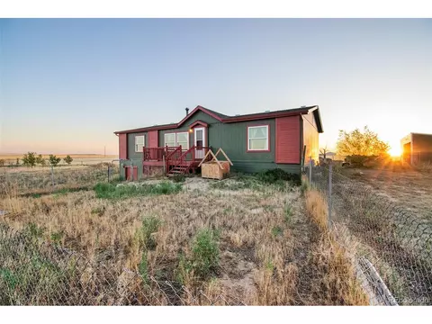 7337 Schumaker Rd, Bennett, CO 80102 photo 3