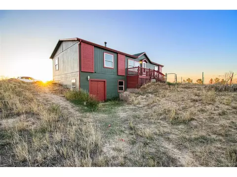 7337 Schumaker Rd, Bennett, CO 80102 photo 2