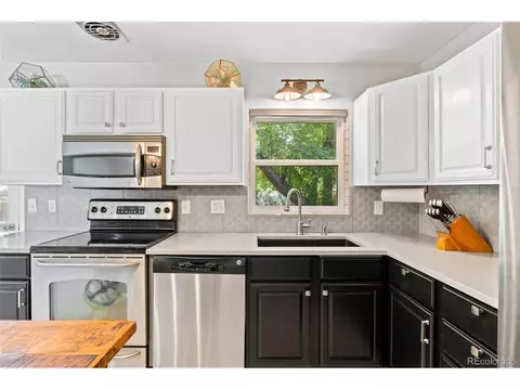 7904 E Kenyon Pl, Denver, CO 80237 photo 9