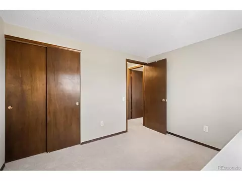 9032 E Amherst Dr #E, Denver, CO 80231 photo 33