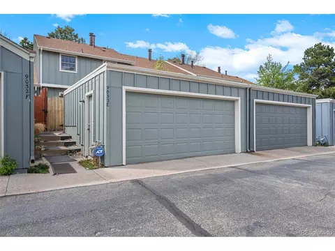 9032 E Amherst Dr #E, Denver, CO 80231 photo 40