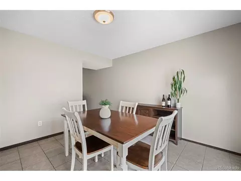 9032 E Amherst Dr #E, Denver, CO 80231 photo 18