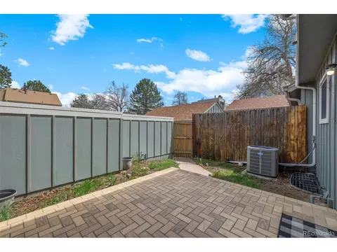 9032 E Amherst Dr #E, Denver, CO 80231 photo 37