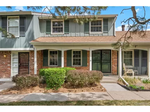 9032 E Amherst Dr #E, Denver, CO 80231 photo 1