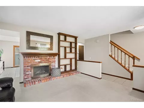 9032 E Amherst Dr #E, Denver, CO 80231 photo 5