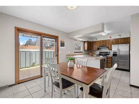 9032 E Amherst Dr #E, Denver, CO 80231 photo 16