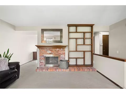 9032 E Amherst Dr #E, Denver, CO 80231 photo 7