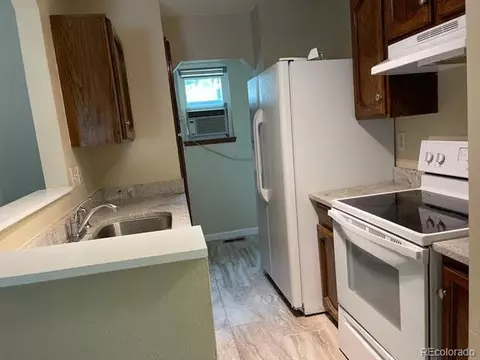 3075 S Uravan St, Aurora, CO 80013 photo 6