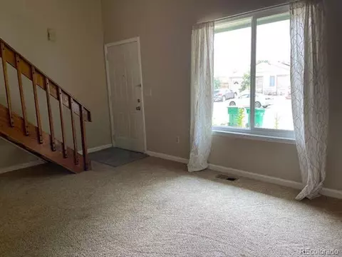 3075 S Uravan St, Aurora, CO 80013 photo 4