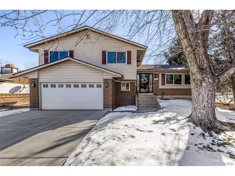 2290 S Braun Way, Lakewood, CO 80228