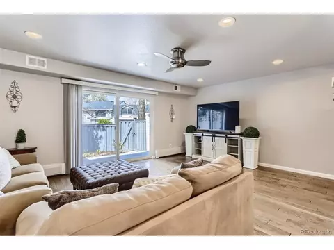 5801 E Ithaca Pl, Denver, CO 80237 photo 6