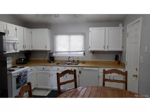 151 Jefferson Dr, Bennett, CO 80102 photo 6