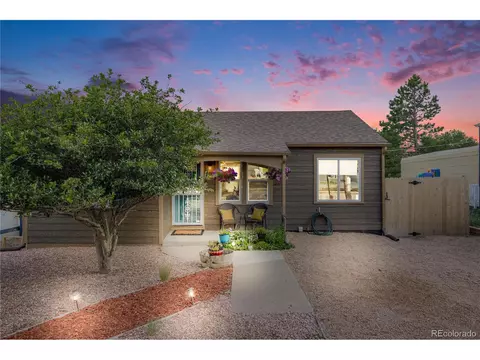 172 W Broadway St, Elizabeth, CO 80107