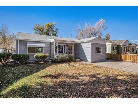 1781 N Oakland St, Aurora, CO 80010