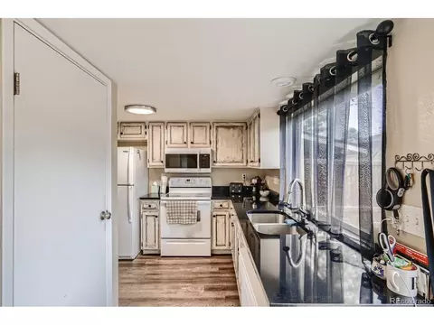 16045 E Ithaca Pl #E, Aurora, CO 80013 photo 9