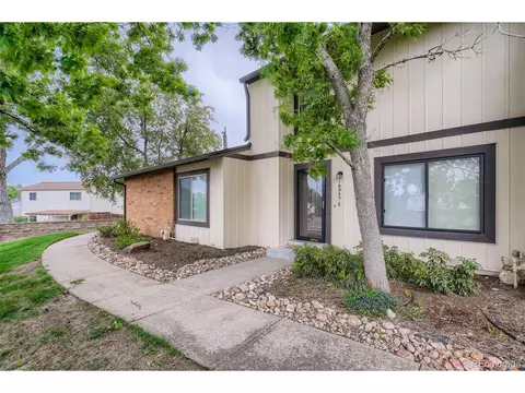 16045 E Ithaca Pl #E, Aurora, CO 80013 photo 1