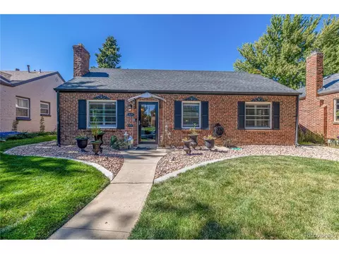 1575 Spruce St, Denver, CO 80220