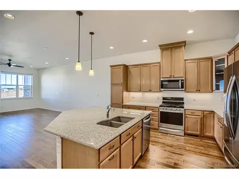 25095 E Phillips Dr, Aurora, CO 80016 photo 7