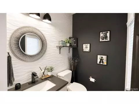 Bath - 15004 E Crestridge Dr, Aurora, CO 80015 photo 1 of 3