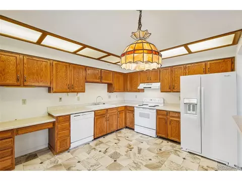 Kitchen - 14224 E Baltic Cir, Aurora, CO 80014 photo 1 of 3