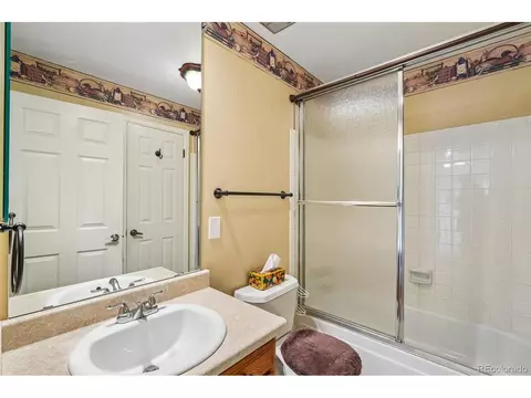 Bath - 14224 E Baltic Cir, Aurora, CO 80014 photo 2 of 2