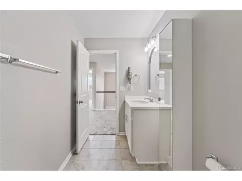 Bath - 4815 S Malta Way, Centennial, CO 80015 photo 2 of 6