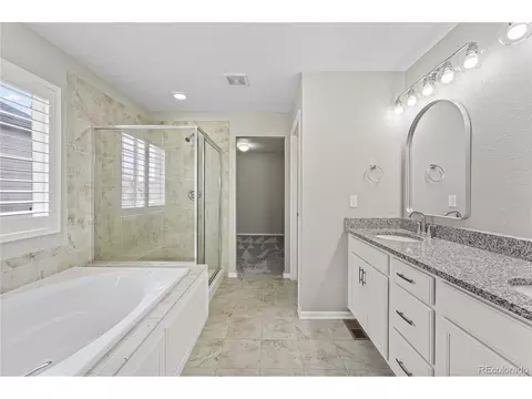 Bath - 4815 S Malta Way, Centennial, CO 80015 photo 4 of 6