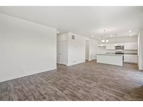 8335 E 135th Ave, Thornton, CO 80602 photo 5