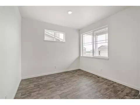 8335 E 135th Ave, Thornton, CO 80602 photo 3