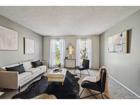 11832 E Kepner Dr, Aurora, CO 80012 photo 3
