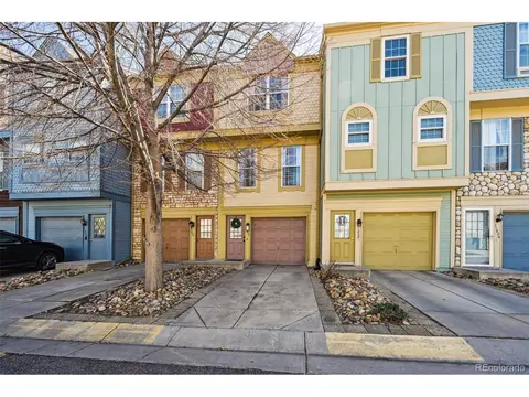 11832 E Kepner Dr, Aurora, CO 80012 photo 2