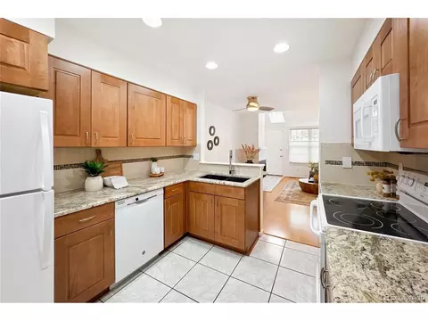 7370 E Florida Ave #1010, Denver, CO 80231 photo 16