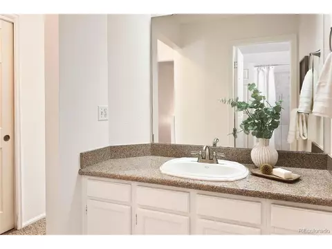 7370 E Florida Ave #1010, Denver, CO 80231 photo 27